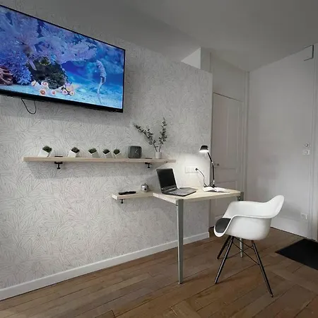 Apartment Grand Confortable Situe En Centre *