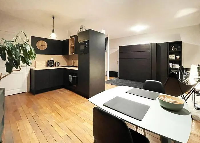 Grand Confortable Situe En Centre ジェラールメ